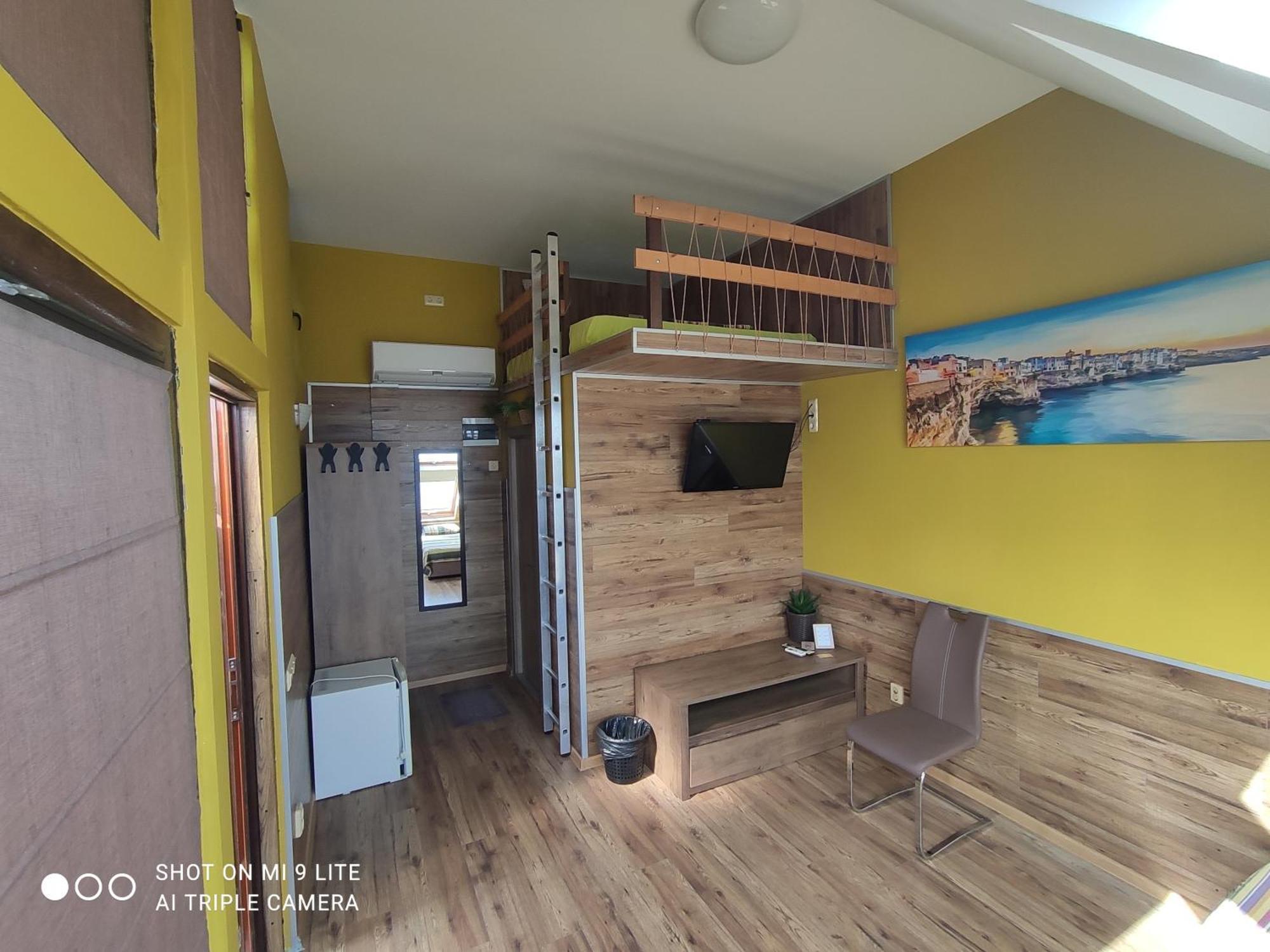 Hemingway Rooms In Happy Beach Várna Kültér fotó